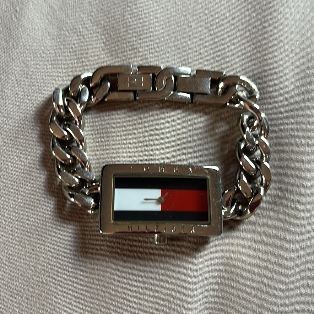 Vintage Tommy Hilfiger logo face watch